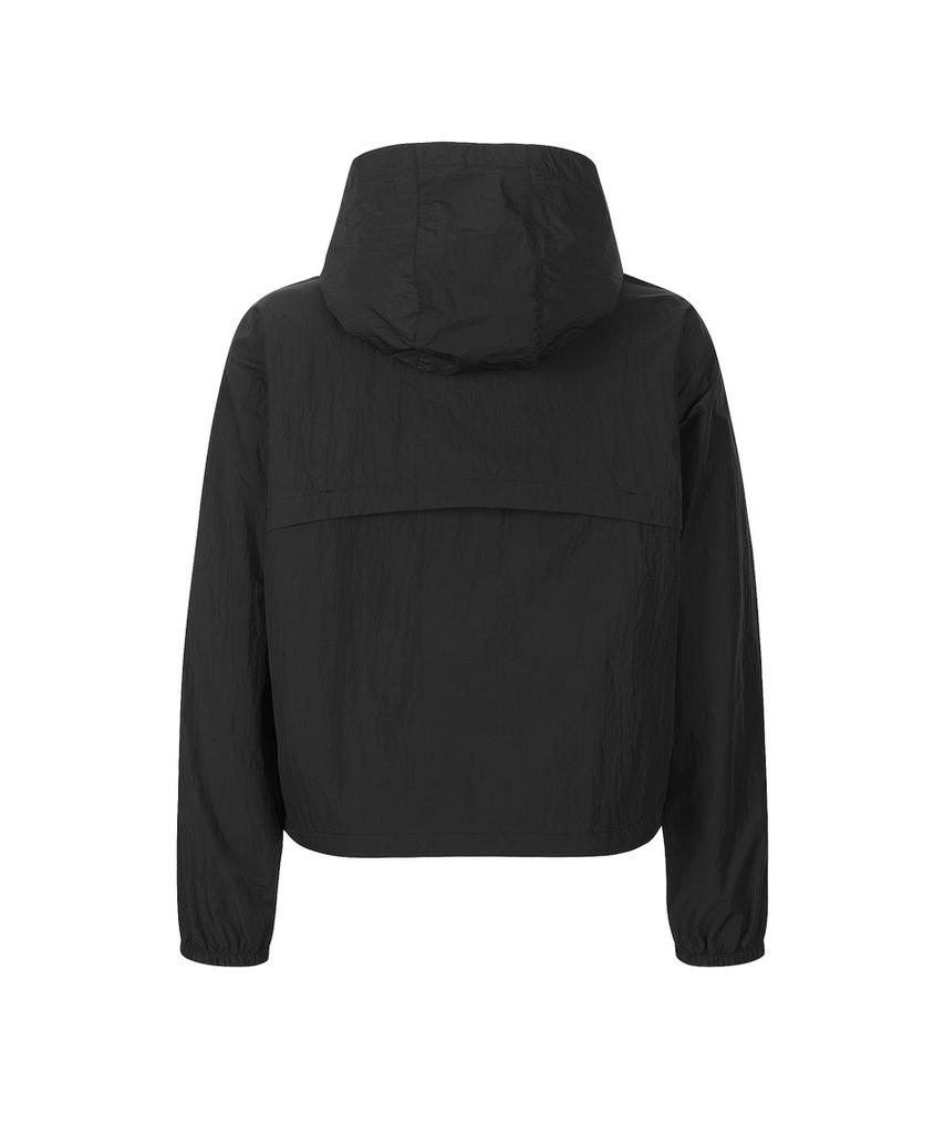 Discovery Expedition Women'S Freshvent 2.0 Pocket Crop Windbreaker (Black)