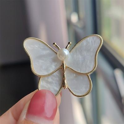 Perlen-Schmetterlings-Accessoires, luxuriöse Accessoires aus Naturmaterialien, Legierung