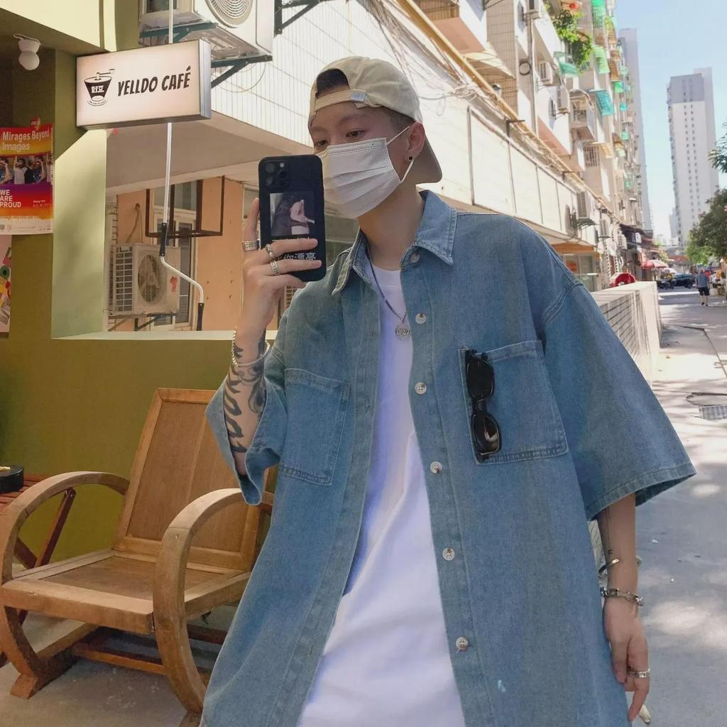 Men's Japanese-Style Distressed Denim Short-Sleeve Shirt with Double Pockets