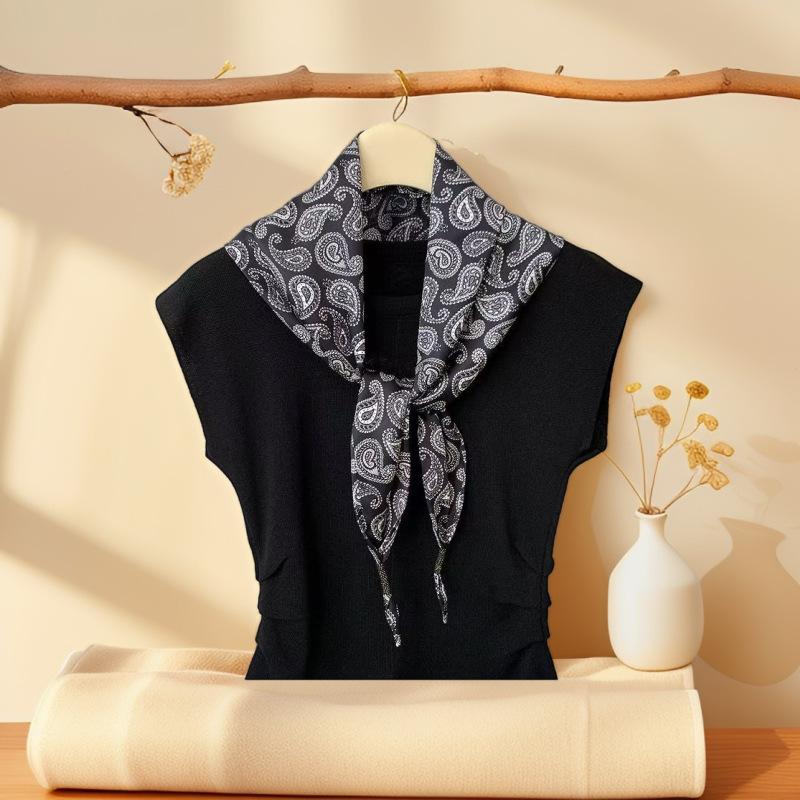 Retro cashew flower silk scarf women's waist triangle scarf belt jeans waist accessories travel versatile square scarf fart curtain