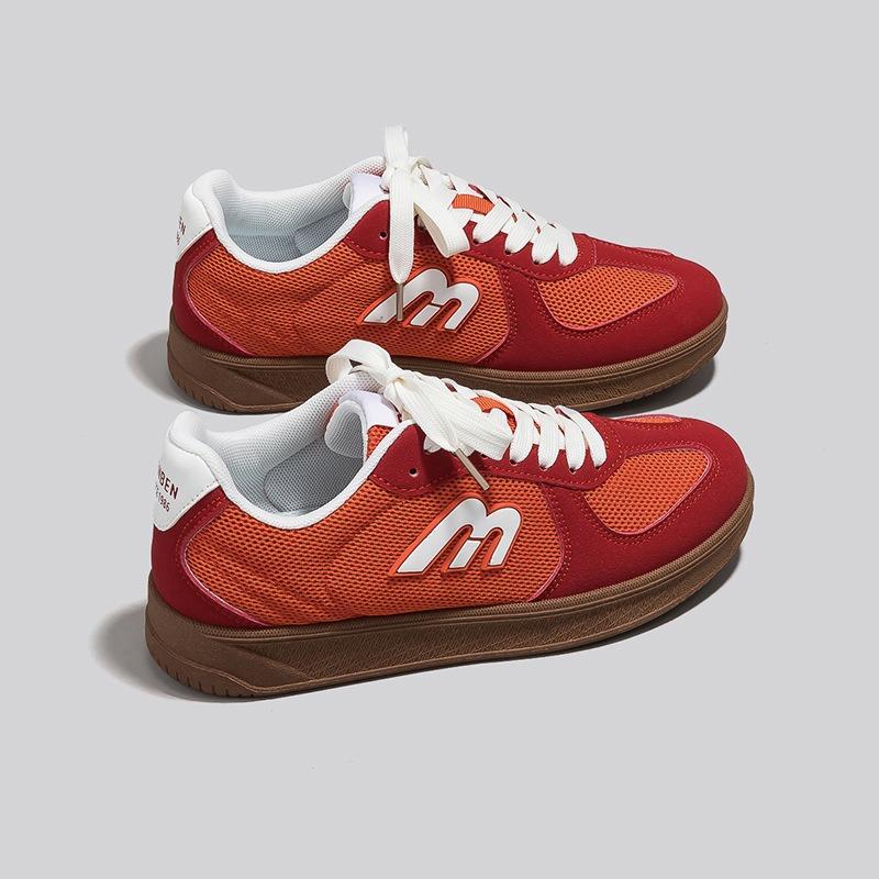 Couple shoes retro breathable women's autumn flat-bottomed women's casual sports board shoes low-top shoes