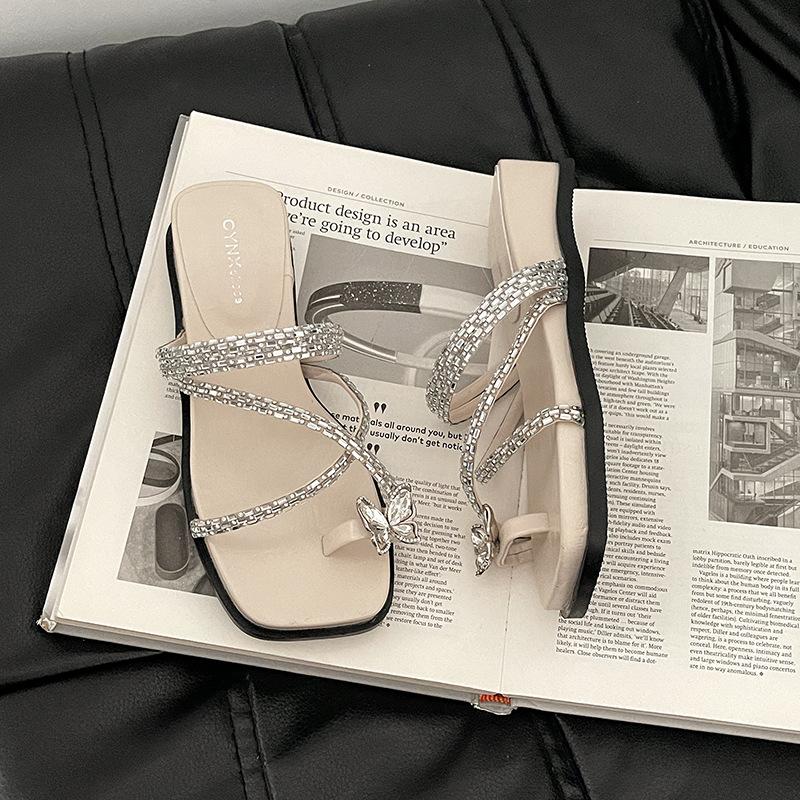 With Skirt Rhinestone Beach Flip-flops Sandals Women's 2025 New Summer Wear Wedge Heel Beautiful Set of Toe Cool Slippers