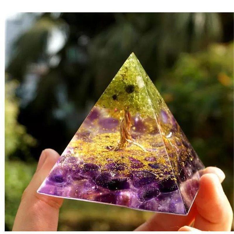 Energy Orgonite Chakra Pyramid Aura Divination Yoga Meditation Ornaments Craft