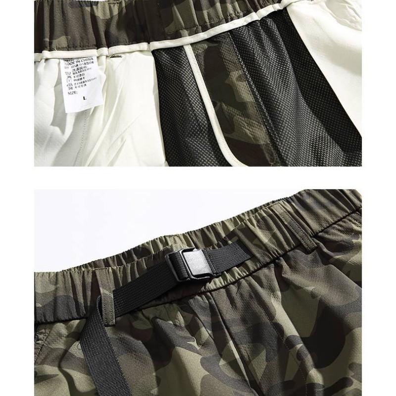 Jarní novinka Outdoor Soft Shell Three Anti-Assault Kalhoty Overaly Funkční kalhoty Trend Sport Volné trsy nohou Běžné kalhoty