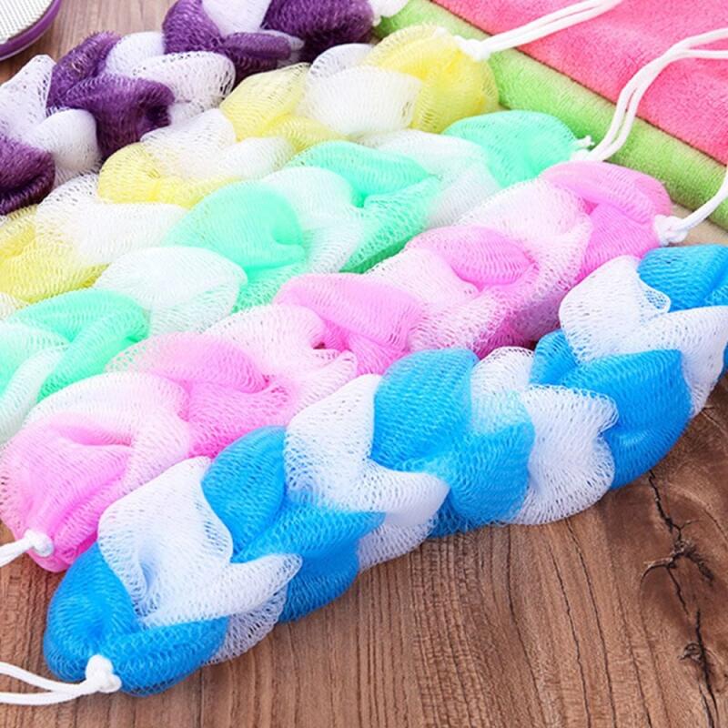 

Mesh twist shower ball