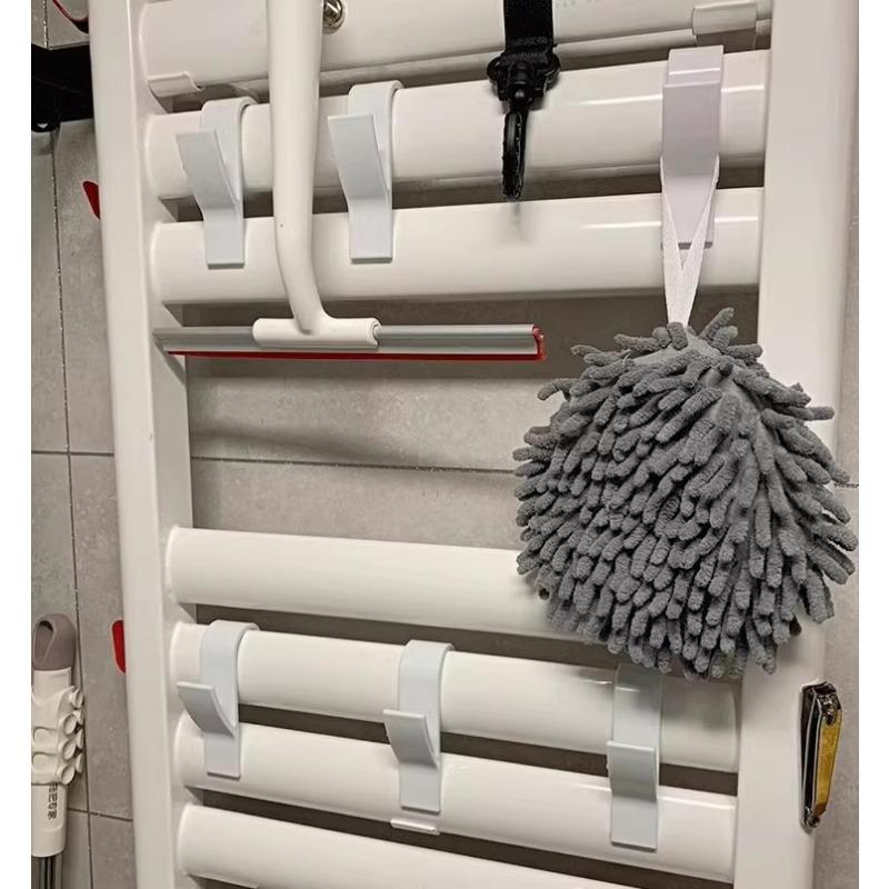 Clothes, Bags, Hats, Hooks, Non Perforated Radiators, Radiators, Towel Racks, Round Pole Hooks In The Wardrobe Behind The Door