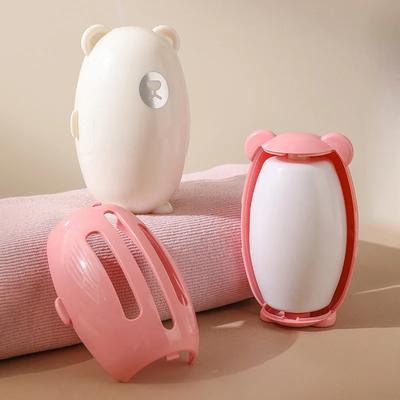 Pomůcky na úklid – Čistící válečky a kartáče na oblečení