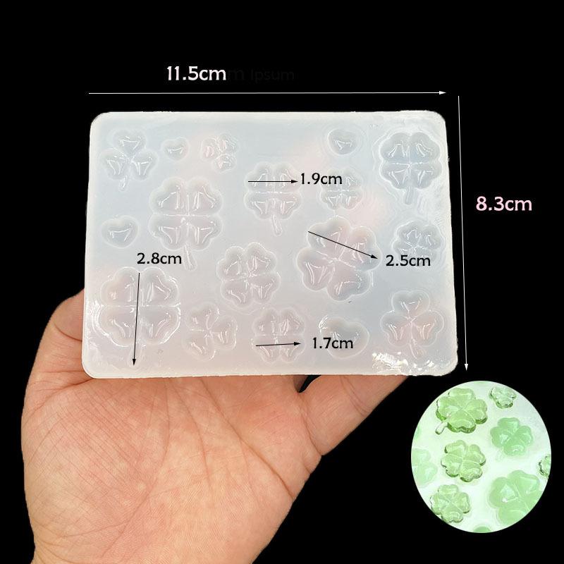 1Pcs Diy Homemade Earring Pendant Keychain Silicone Mold Four-Leaf Clover Resin Casting Mold Silicone Mold Accessories