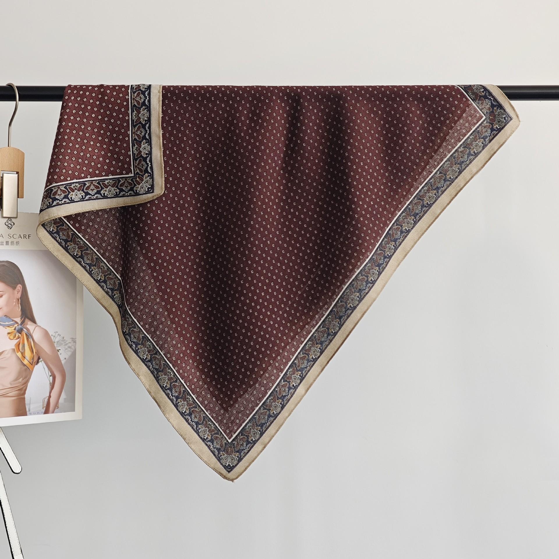 Retro old money style printed silk scarf women s thousand bird grid velvet feel square scarf 2026 spring new high-end scarf 68*68cm