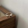 Ring Does Not Fade Niche Design Ins Opening Female High-end Sense Retro Cold Pearl Shell Versatile Irregular