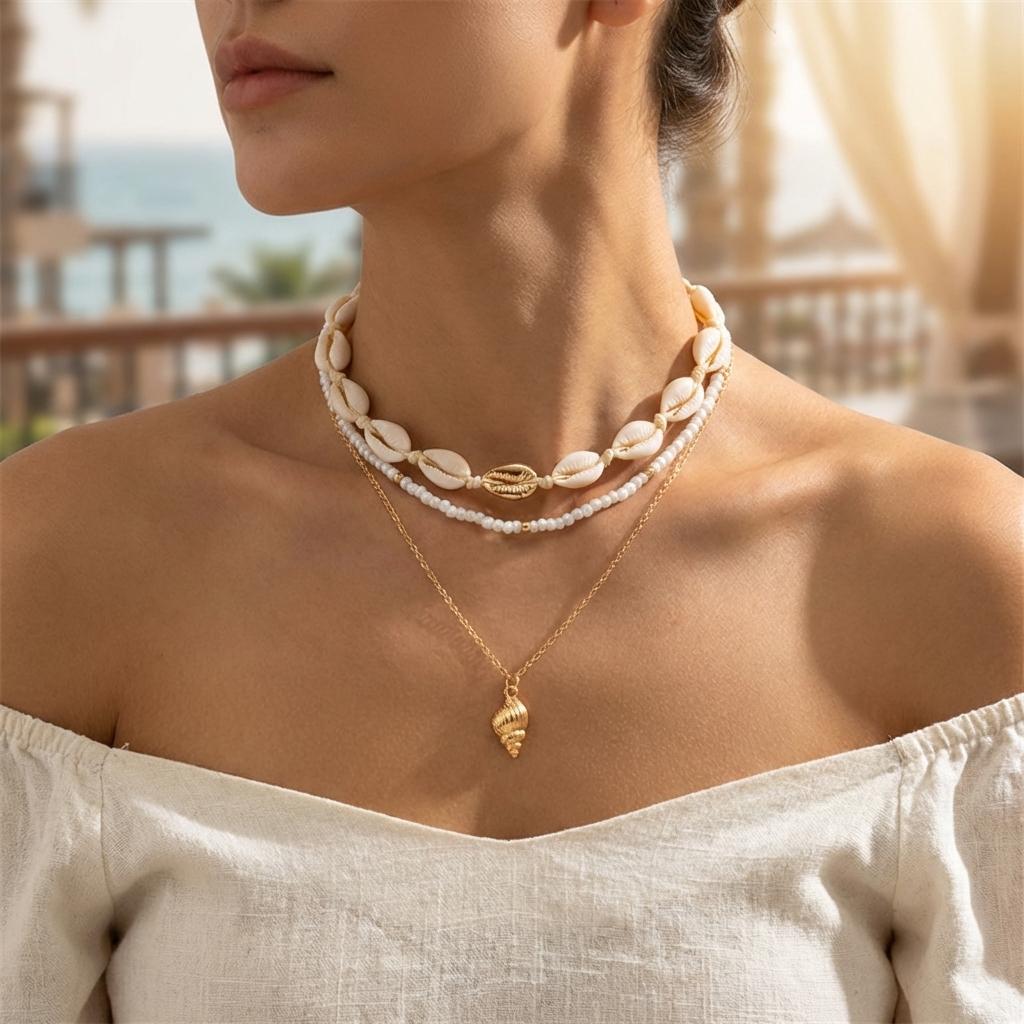 Layered Cowrie Shell Necklace for Women Boho White Beaded Choker Golden-Tone Conch Pendant Summer Beach Vacation Jewelry