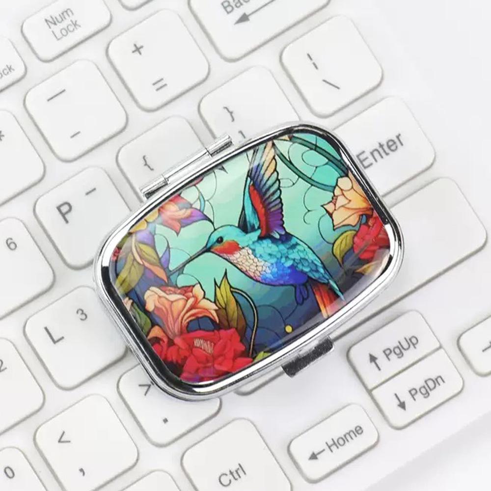 

1 piece - Hot selling metal medicine box - Convenient storage two compartment pill storage box