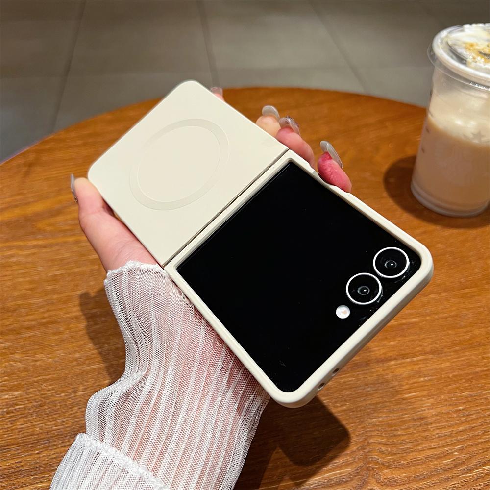 Liquid Silicone Soft Magnetic Phone Case for Samsung Galaxy Z Flip 7 FE 6 5 4 3 5G Wireless Charging Shockproof Protection Cover