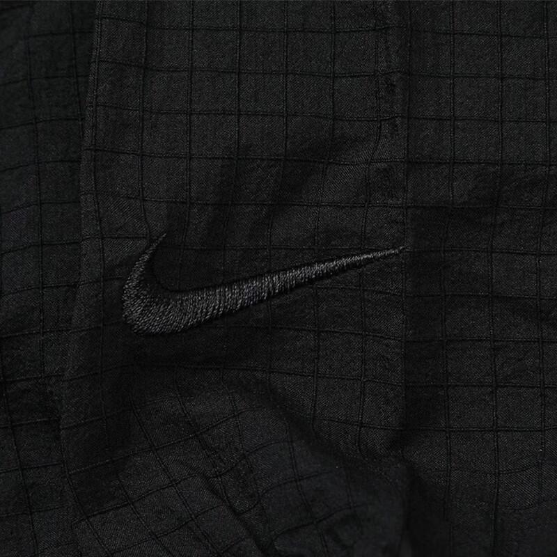 Nike Women's Lightweight Breathable Stand-Collar Woven Windbreaker Jacket