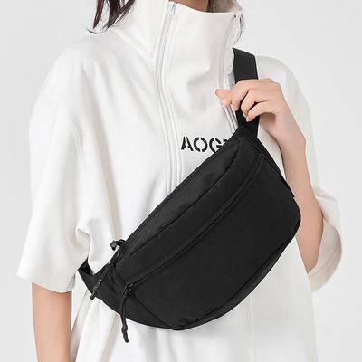 Unisex Minimalistyczna Saszetka Crossbody: Lekka, Jednoramienna Torba na Klatkę Piersiową do Sportów Rekreacyjnych na Świeżym Powietrzu