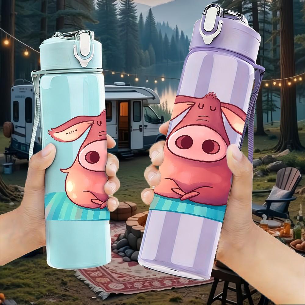 1PC Relaxed Pink Pig Cartoon 750ml Color Plastic Sports Water Bottle Leakproof Flip Straw Lid Suitable for Sports Office Home Use