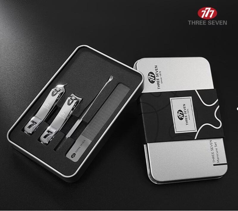 THREE SEVEN (777) 4-Piece Manicure Set