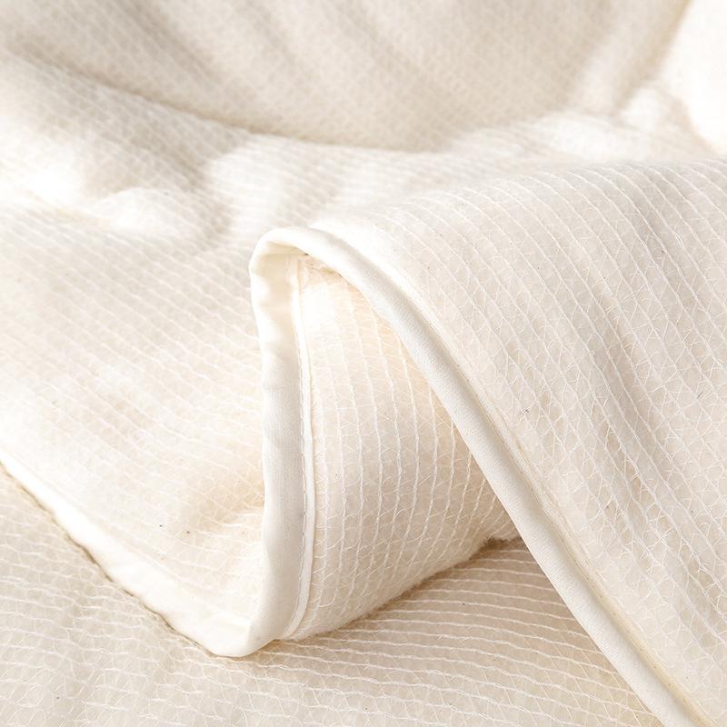 Xinjiang Cotton Fluff-Filled Winter Quilt: Single Dorm Mattress Pad