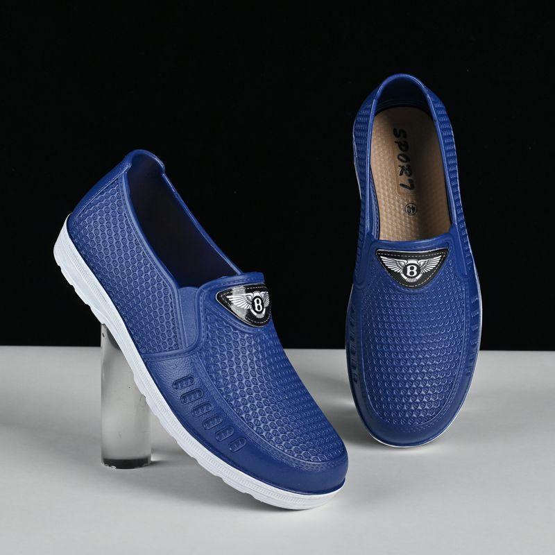 PVC Imitation Leather Men Non-Slip Waterproof Low-Cut Work Slippers Beach Sandals with Soft Soles for Construction Sites