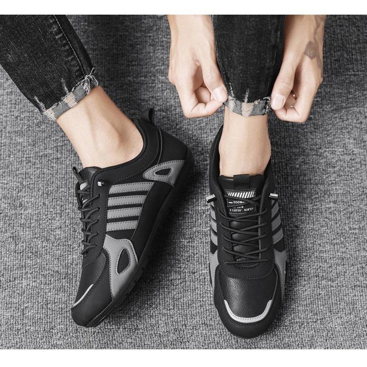 Men's shoes spring new trend versatile breathable Doudou shoes ultra-light soft-soled sports and leisure shoes one-pedal men's shoes