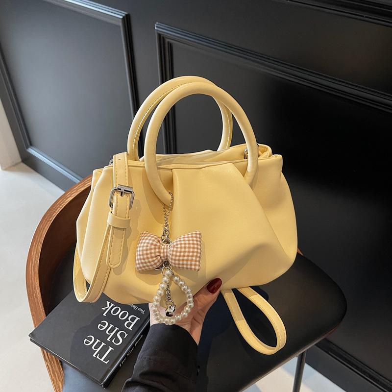 

Французская плиссированная сумка-облако через плечо женская 2025 новая модная портативная сумка-корзина для овощей из мягкой кожи однотонная сумка-мессенджер тренд жёлтый