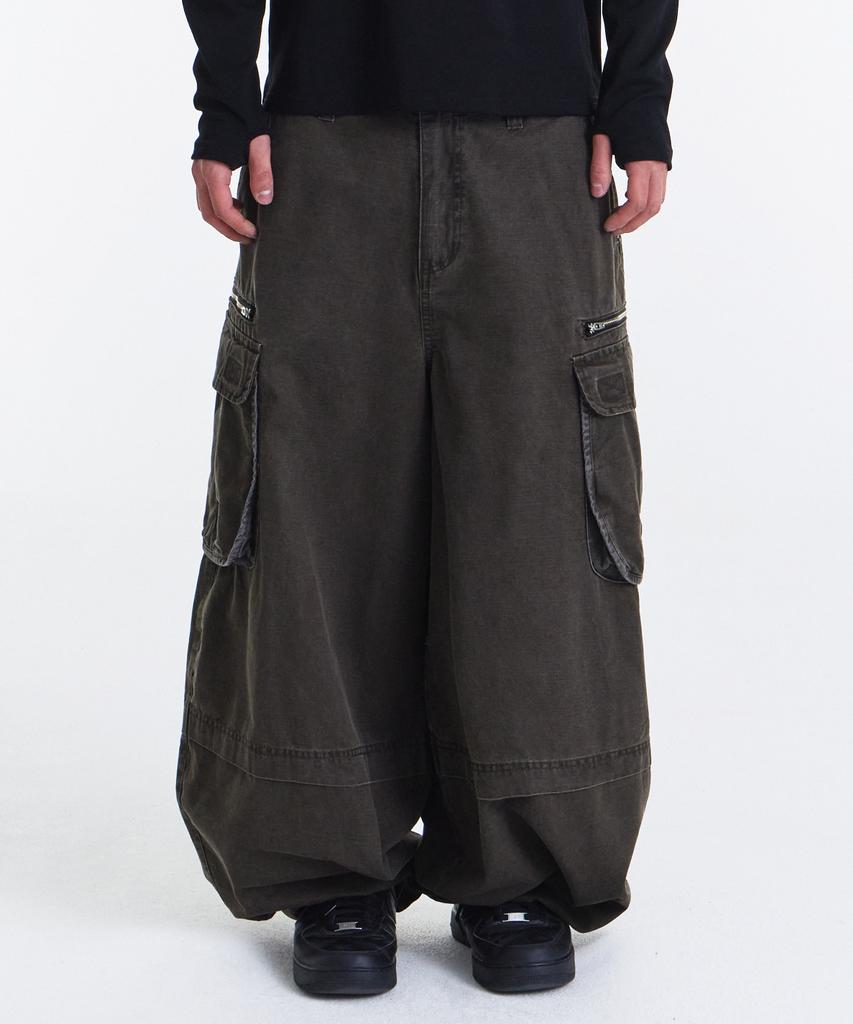 Gicheol Vintage Zip Cargo Balloon Pants (Washed Khaki)