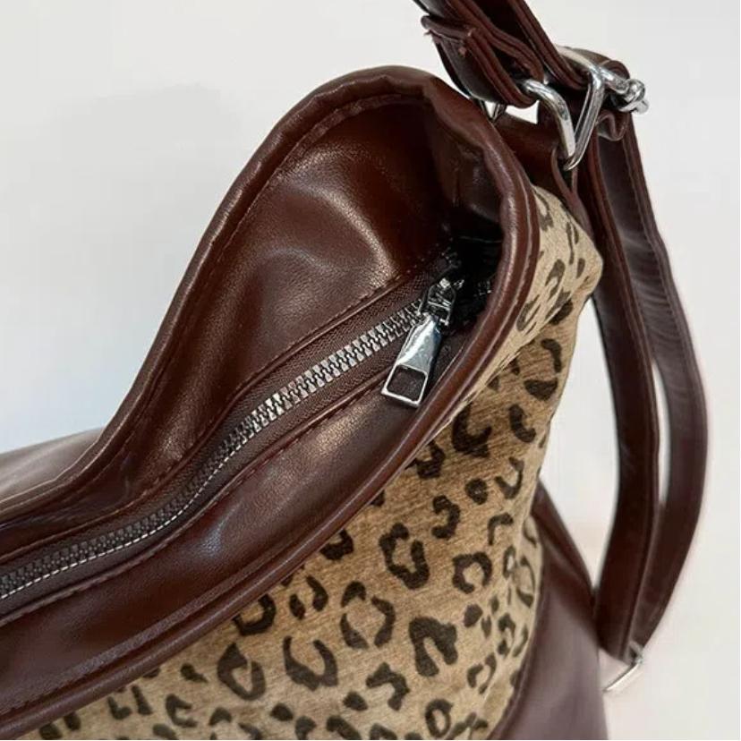 Vintage Leopard Tote Bag For Women Luxury Design Large Capacity Crossbody Bags Casual Fashion Splicing Backpacks