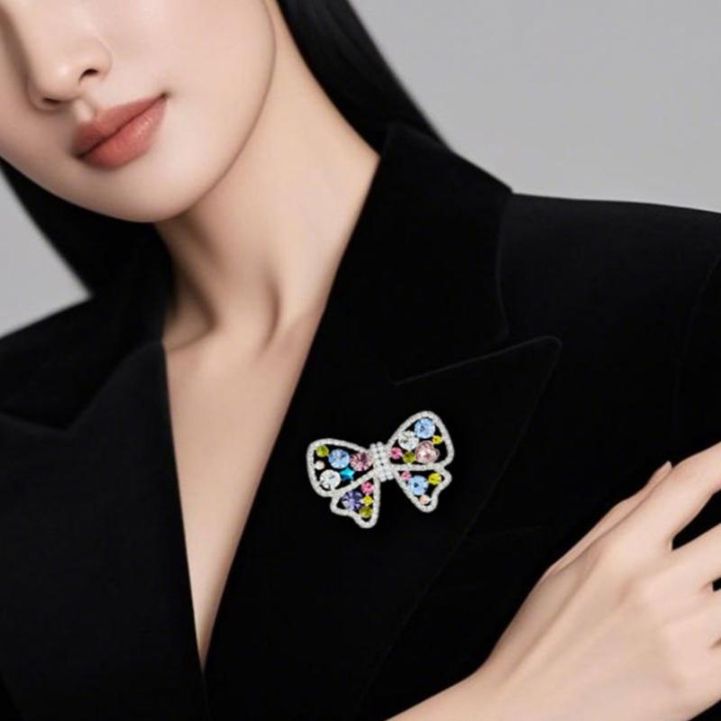 [HS][LA]1Pc Fashion Sparkling Colorful Rhinestones Bow Brooches For Women Clothing Coat Jewelry Accessories
