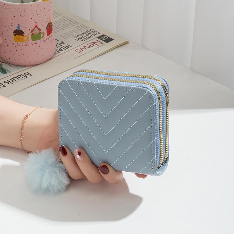 New Double-layer Wallet, Twill Hairball Decoration, Women's Short Hand Change Bag, Casual Bag, One Generation