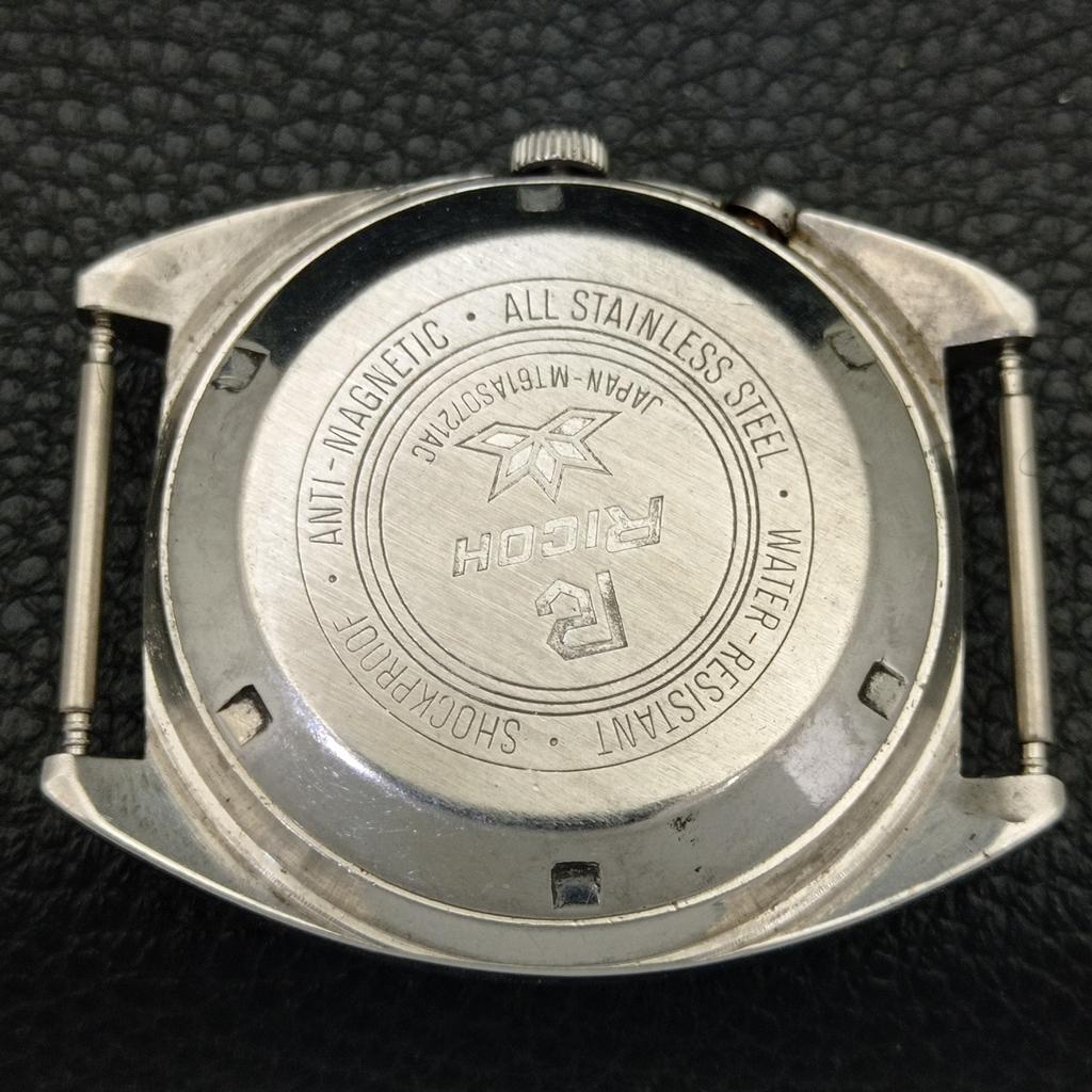 Ricoh R31 AUTOMATIC JAPAN MENS VINTAGE SILVER COLOR DIAL WATCH A701941-5 R207-a701941