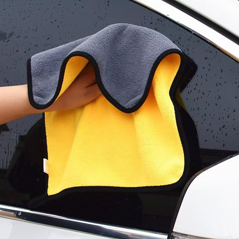 

1PC Thickened Microfiber Car Cleaning Cloth, Super Soft Lint-free Towel, Strong Water Absorption, Specially Designed for Car Cleaning