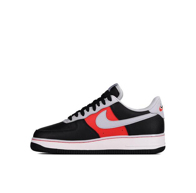 Кроссовки Nike DC8874-001