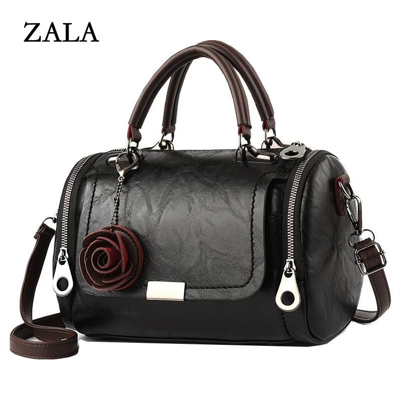 

Женская сумка через плечо с цветочной подвеской Женские сумки через плечо Boston Bags