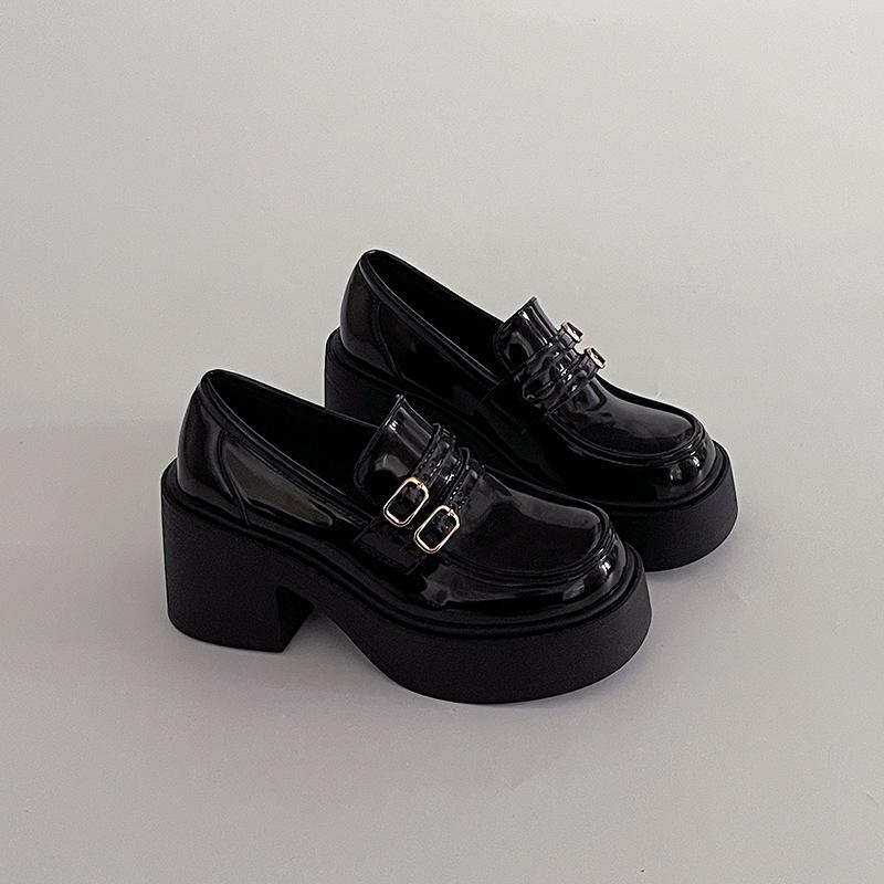 Fashion leather buckle temperament thick heel high heels small leather shoes women's autumn French retro with skirt light mouth single shoes women'