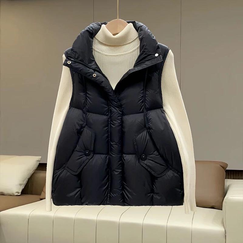 2025 Women's Lightweight Down Vest: Slimming Design, Stylish Outerwear