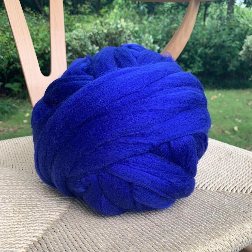 8cm Thick DIY Chunky Hand-Knitted Blanket with Imitation Wool Yarn