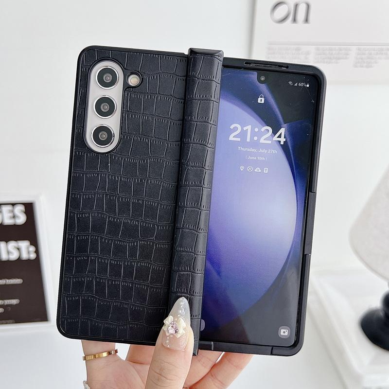 

Роскошный глянцевый чехол для телефона с крокодиловым принтом для Samsung Galaxy Z Fold6 Z Fold5 Z Fold4 из искусственной кожи, однотонный, мягкий, противоударный, складной чехол Samsung Z Fold6 чёрный