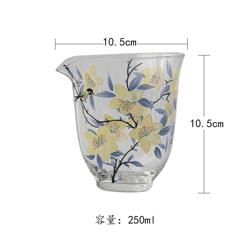 250ml Hand Painted Lily Glass Tea Pitcher Pour Tea Fair Cup Cha Hai Dispenser Household Justice Cup Fair Mug Teaware Supplies