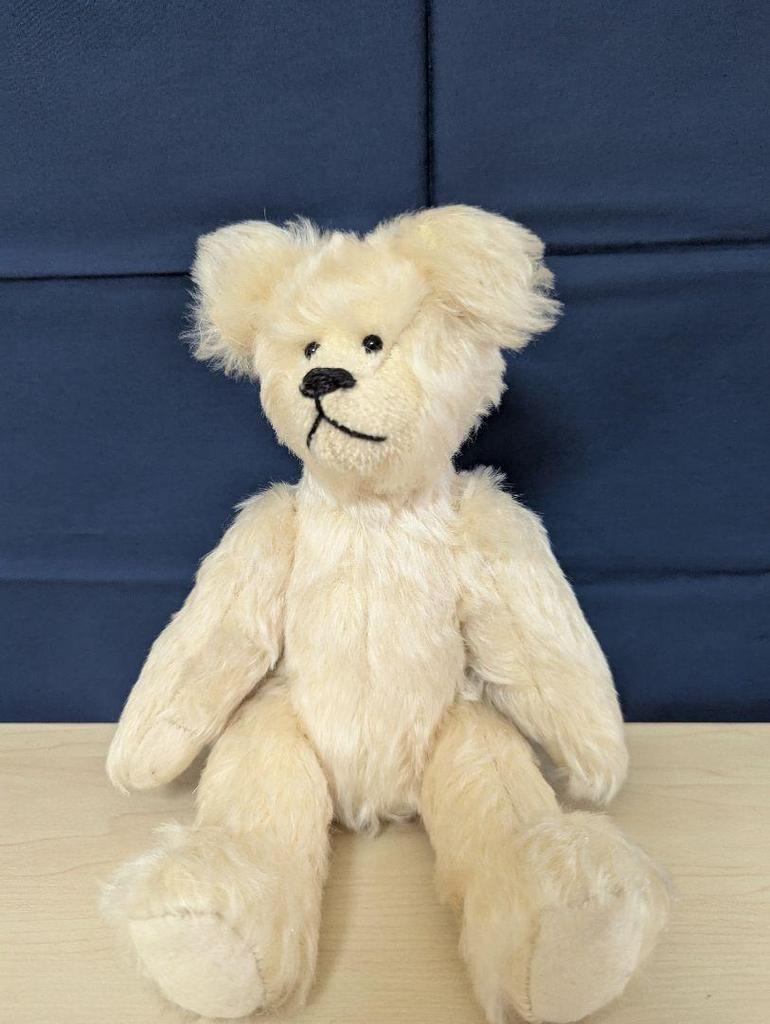 [USED] Handmade cream-colored teddy bear, 25cm