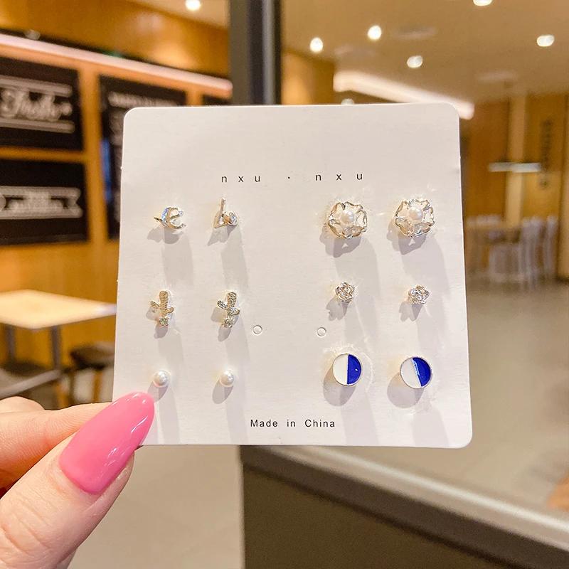 Korean Version Of The Hot Sale Af Aweek Earrings Set 7 Pairs Of Simple And Sweet Earrings Set Combination Of Week Zircon Gifts