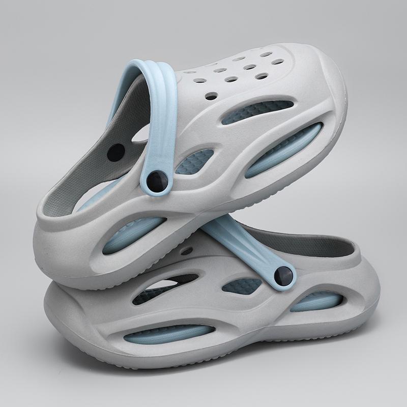 EVA Slippers Men Shoes Flat Sandals Garden Platform Sandals Man Summer Sandals New Male Sneakers Outdoor Flip Flops Home Clogs