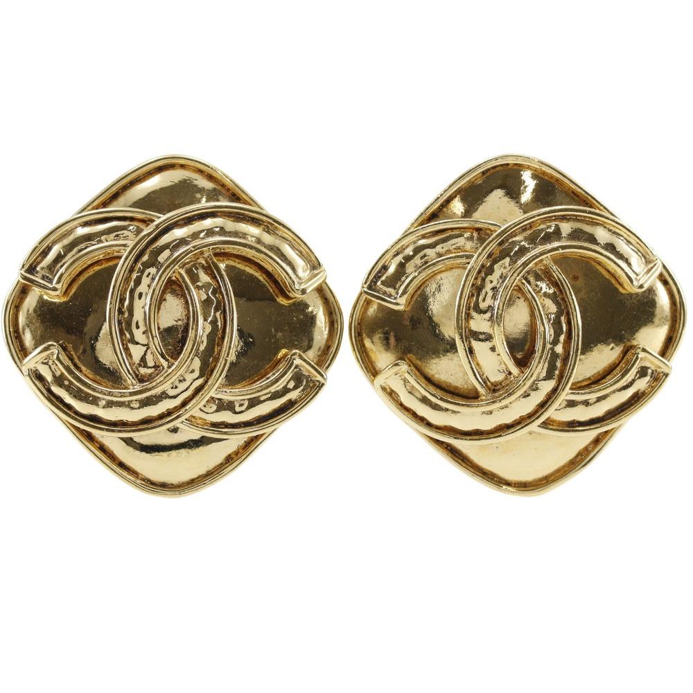 

CHANEL COCO Mark Earring vintage Plated Gold 24g Women Used