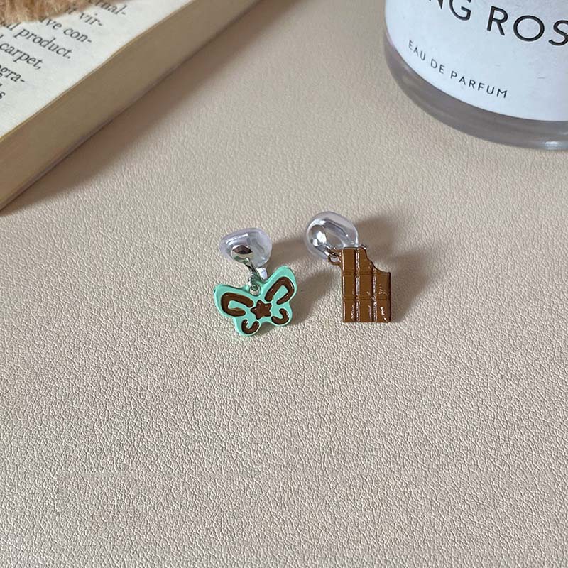 

Модная асимметричная шоколадная бабочка-клипса для ушей простая без ушка отверстие женская бижутерия клипса для ушей как