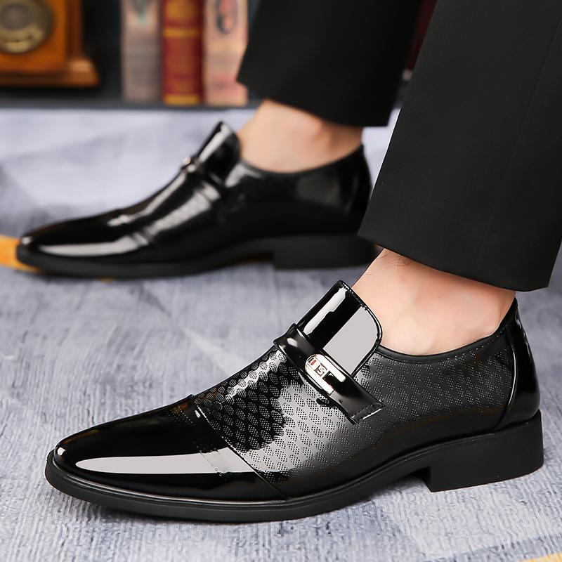 Fashion Pointed Toe Shiny Leather Formal Shoes Men'sWedding Party Work Loafers Lightweight Business Casual Shoes for Men New Dress Shoes