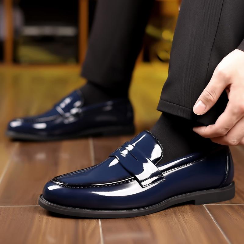 New Designer Men's Pointed Glossy Patent Leather Wedding Shoes Male Casual Penny Loafers Formal Dress Footwear Zapatos Hombre