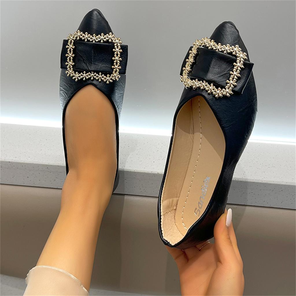 Classic Flats for Women Summer Casual Leather Slip On Pointed Toe Fashion Shoes for Women Solid Metal Decoration Casual Shoes