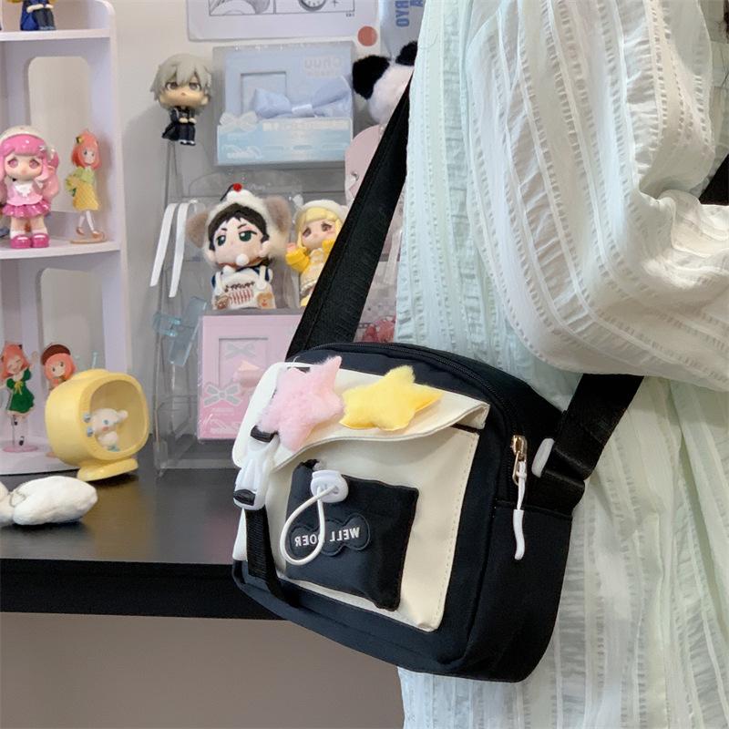 Sweet and cute girl messenger bag lazy wind shoulder bag high value mobile phone bag travel travel satchel