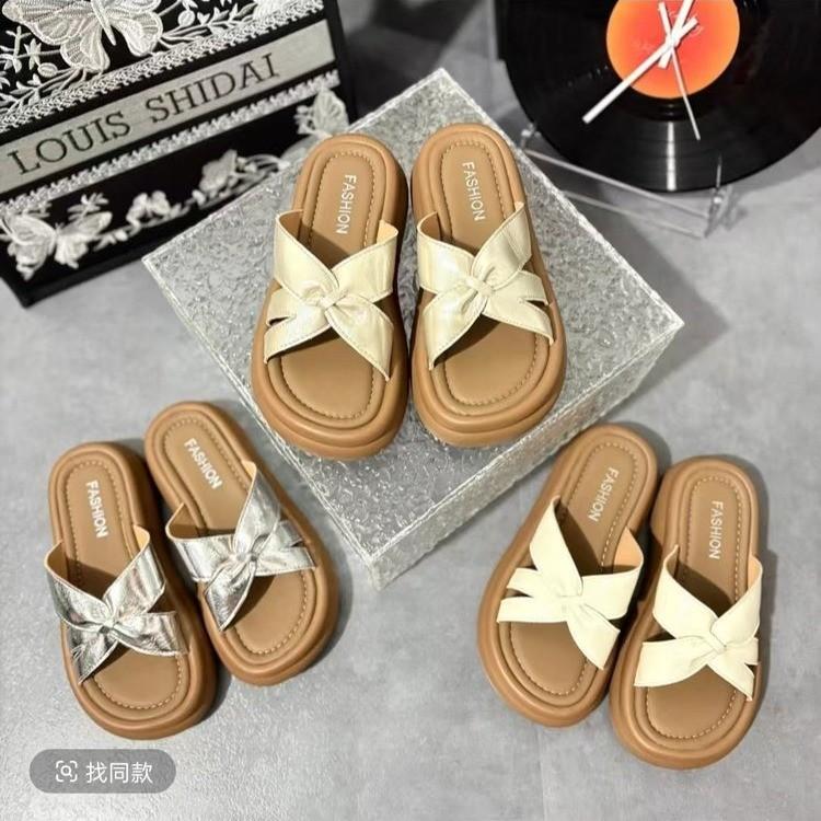 Muffin platform slippers women's summer wear 2025 new retro printing versatile with skirt cross with beach sandals