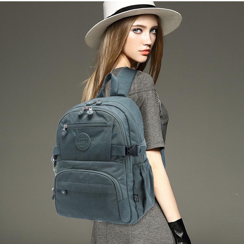 Ultralight Everyday Backpack for Travel, Junior High & High School Students
