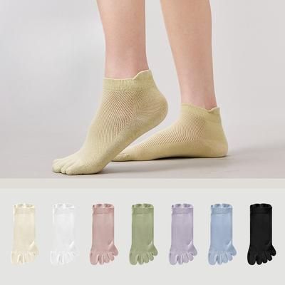 Calzini corti da donna primaverili ed estivi nuovi a tinta unita 10A antibatterici in rete traspirante a cinque dita in cotone